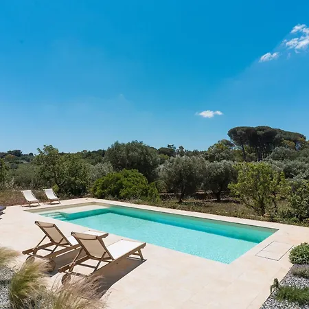 New Vittoria With Privatepool